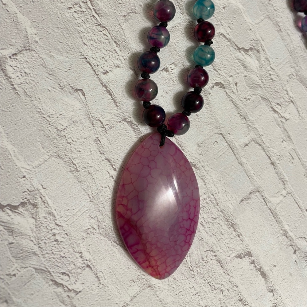 Knotted pink moss agate necklace